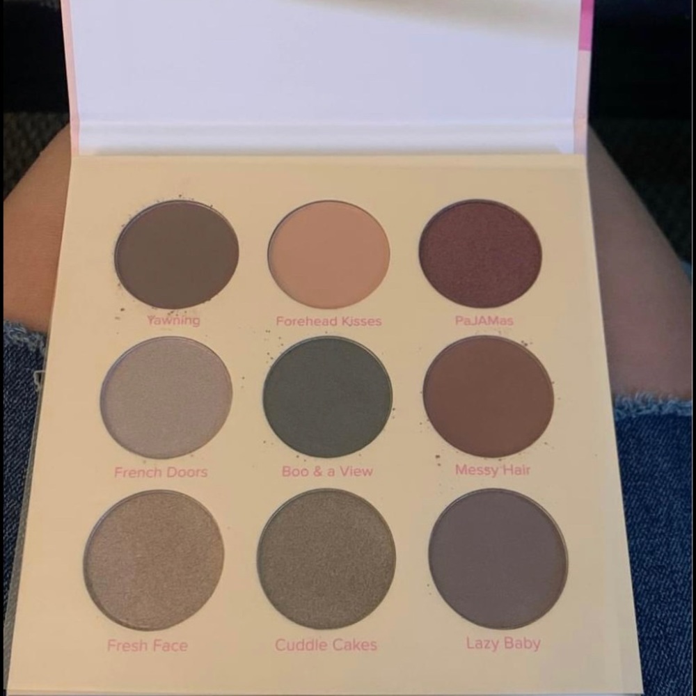 eyeshadow pallete